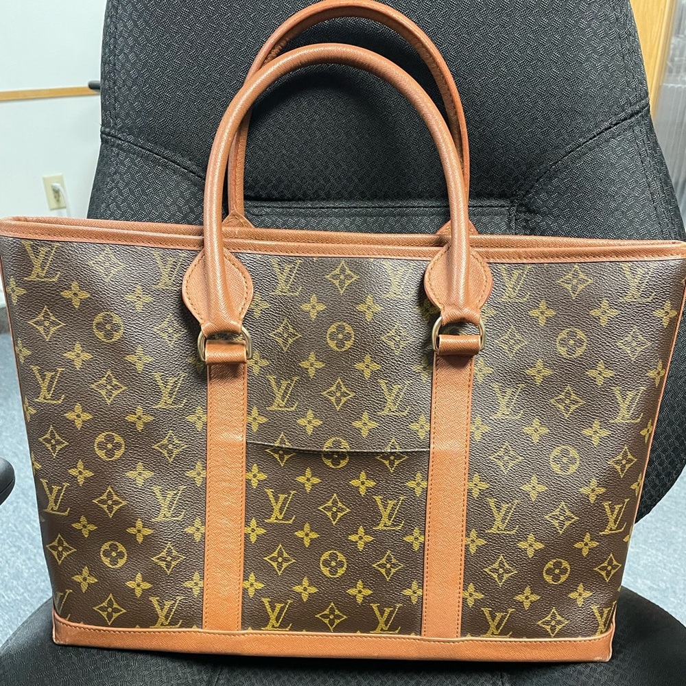 SOLD Louis Vuitton Large Vintage Sac Weekend PM